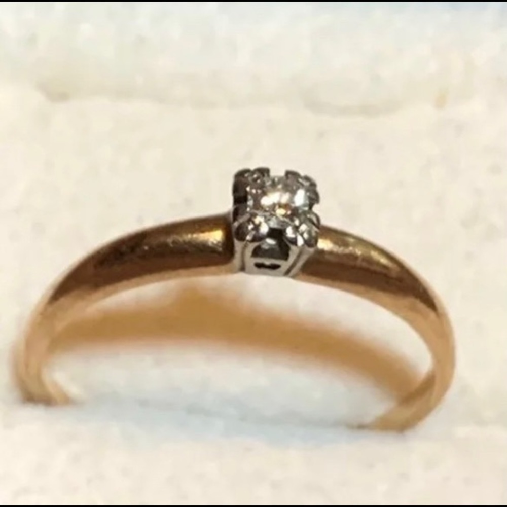 14k VS1 DIAMOND RING SIZE 10 1/2 ESTATE JEWELRY